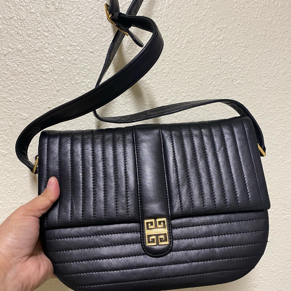 Purses - Picture 10 of 16